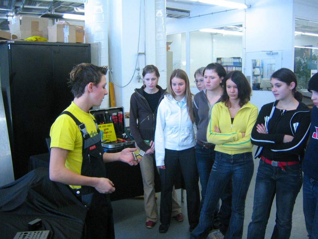 frau_technik02_jpg-1326388933