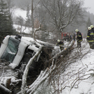 L134: LKW bei Klostertal in Bach gestürzt 