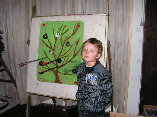 noah schreiber.jpg