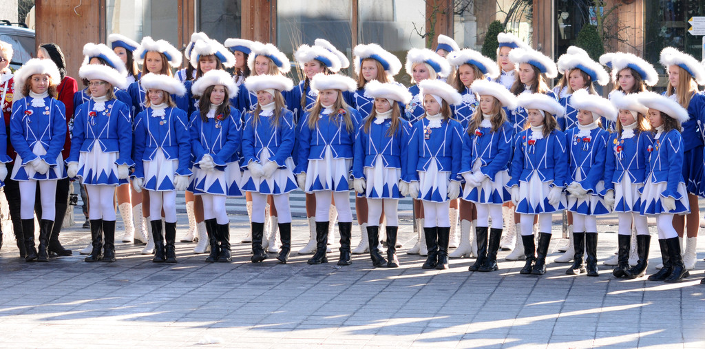 Schl__ssel__bergabe H__chst 14_01_2012 100_jpg-1326566160