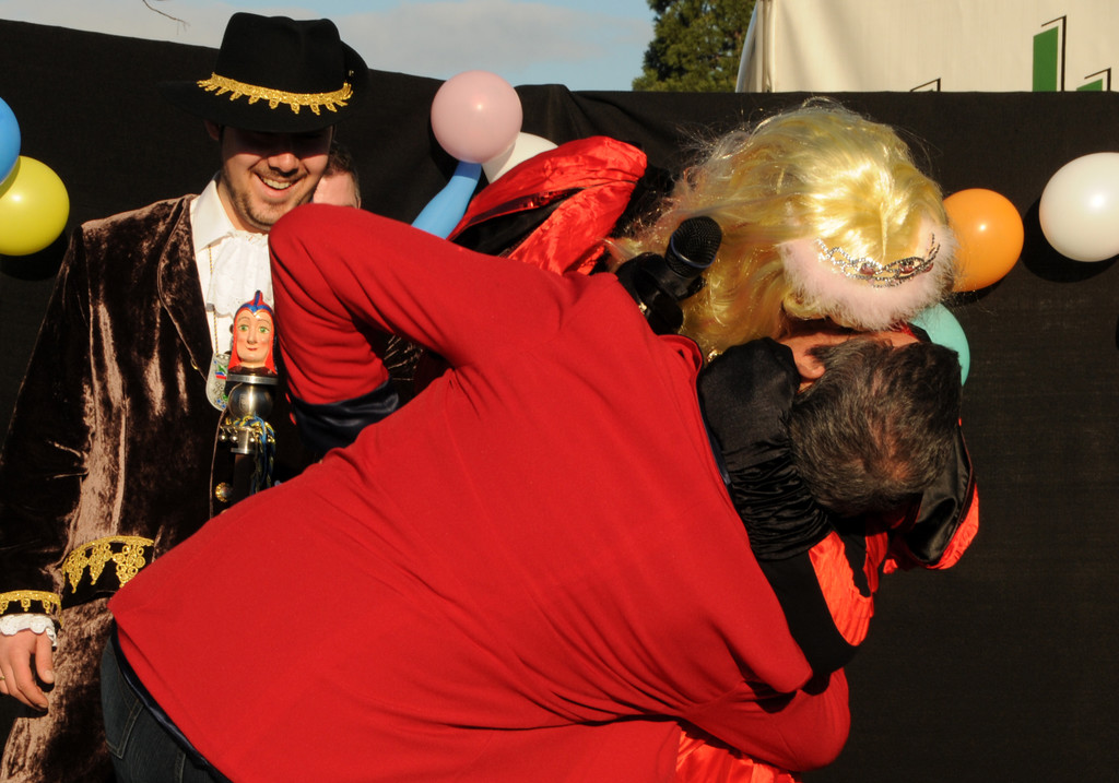 Schl__ssel__bergabe H__chst 14_01_2012 124_jpg-1326566209