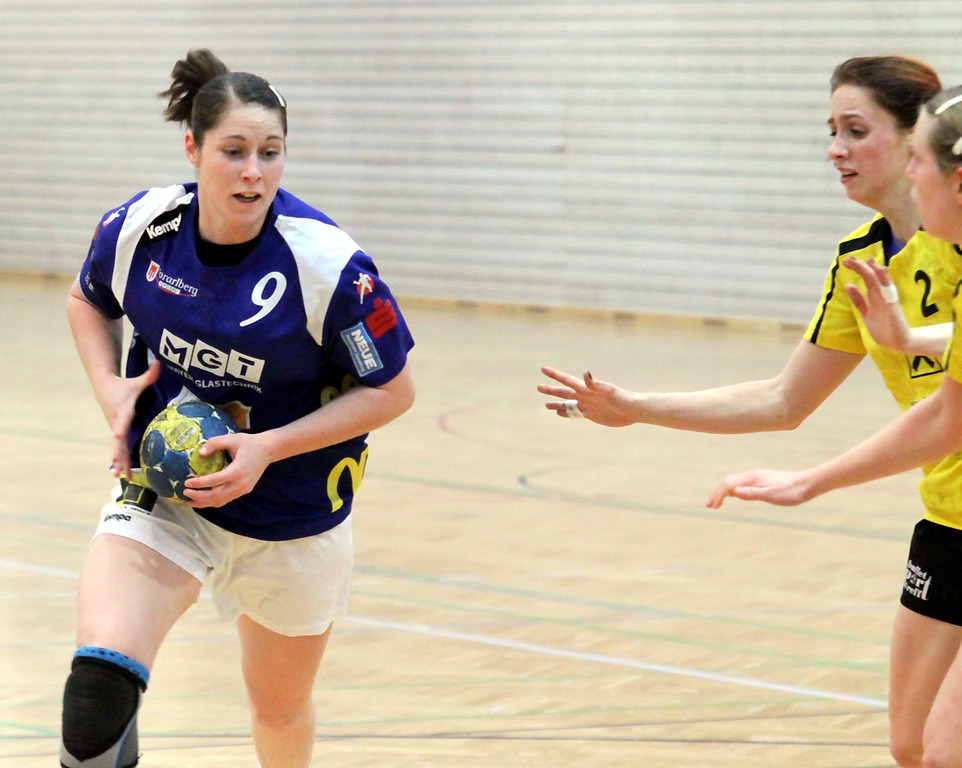 Handbasll Damen  FK  2012 033_jpg-1326652063
