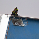 "Costa Concordia" rutscht ab