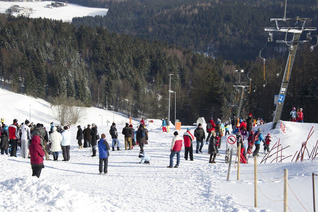 14012012kirchschlagat02005aktivnews__5_.jpg