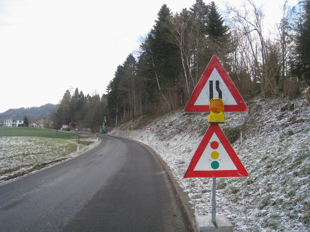 Gehsteig Eichenberger Stra__e Fortschritt 17-01-2012 _2__jpg-1326806077
