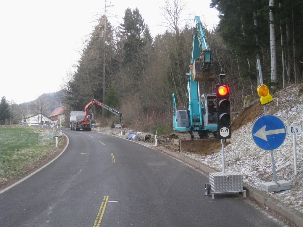 Gehsteig Eichenberger Stra__e Fortschritt 17-01-2012 _4__jpg-1326806086