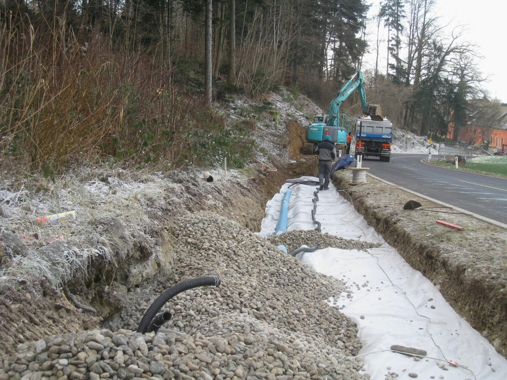 Gehsteig Eichenberger Stra__e Fortschritt 17-01-2012 _19__jpg-1326806160