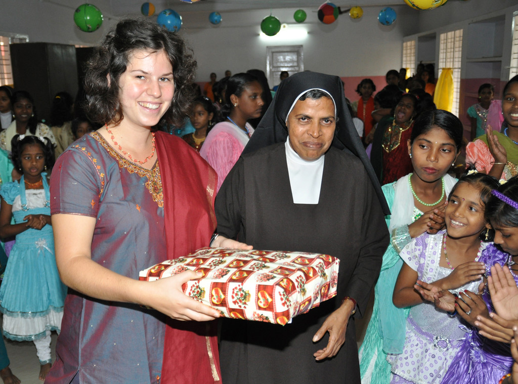 Flowers3_jpg-1326892784