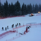 Leserreporter: arbeiter präparieren Piste vor Kitzbühel-Rennen