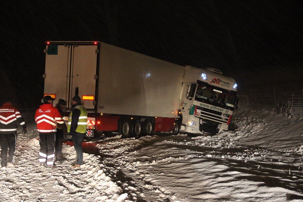 21012012lkwlegta8lahmde_05_003aktivnews13.jpg