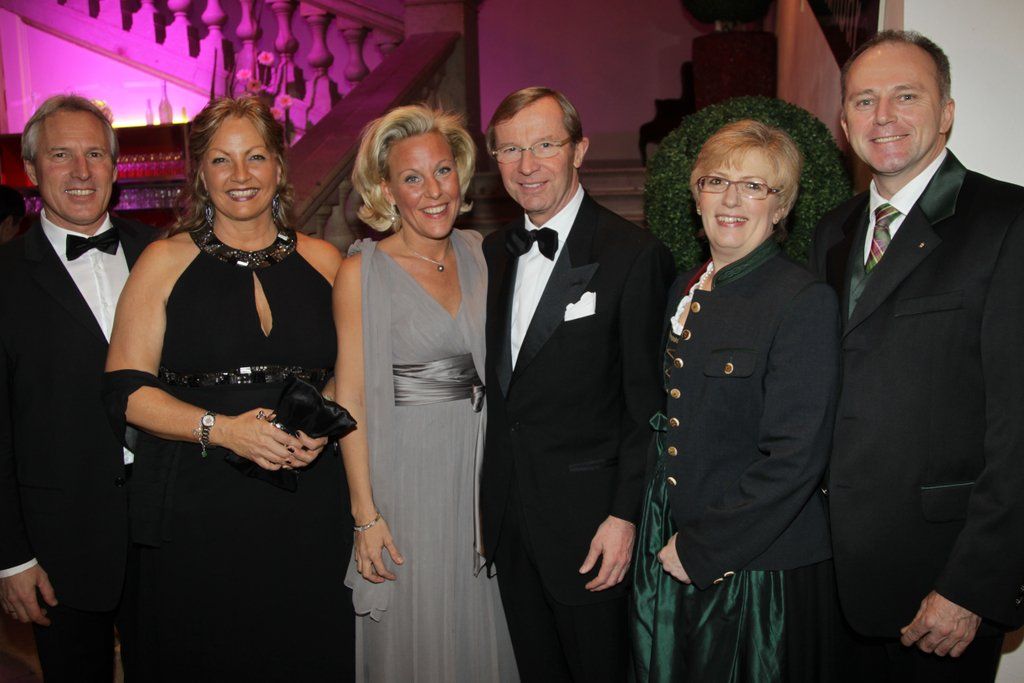 OeVP_Ball02320120120.jpg