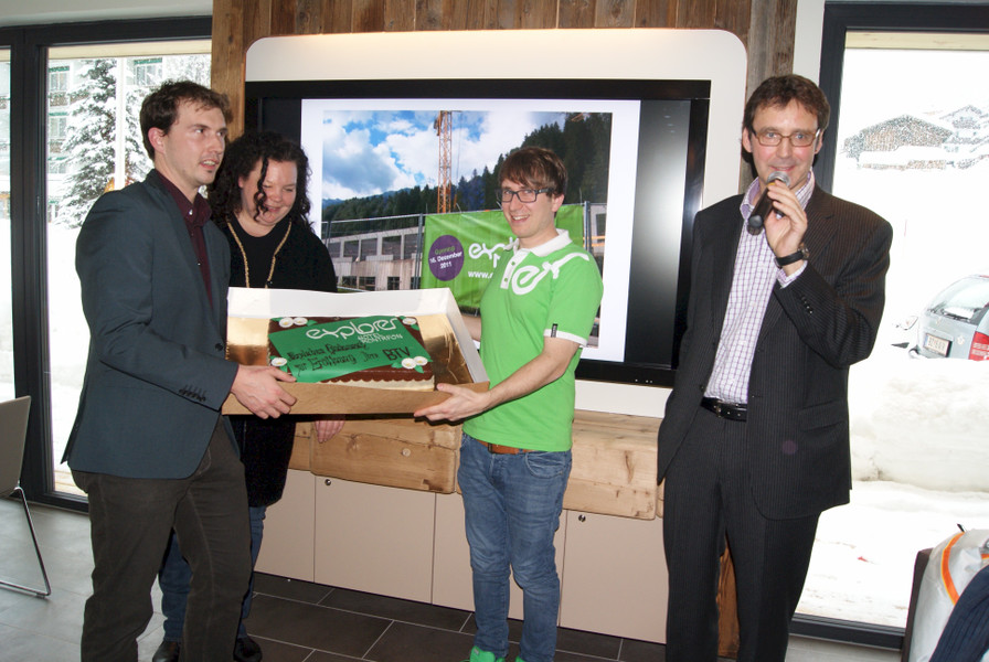 Explorer Er__ffnung 2.jpg