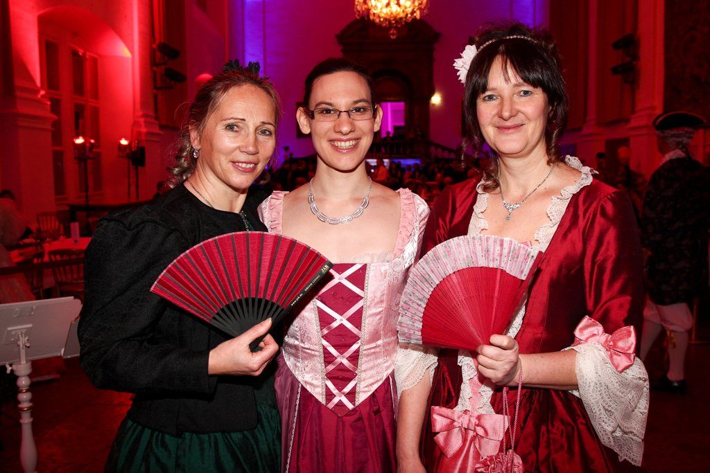 ParisLodronBall21011201.jpg