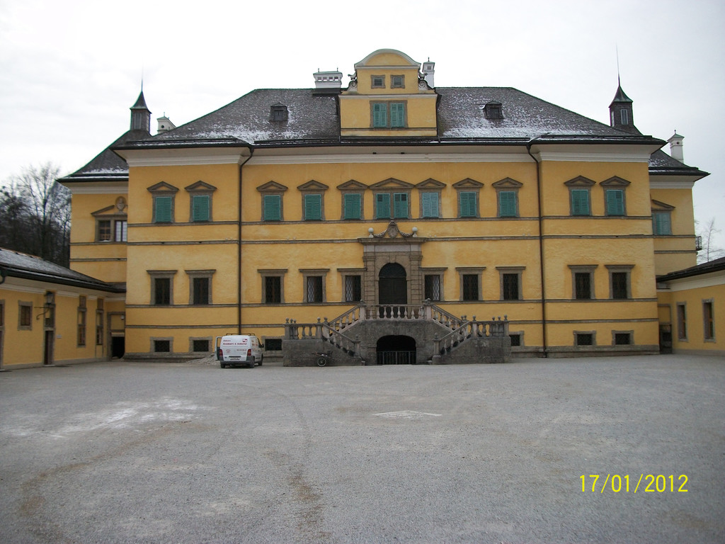 100_1568_JPG-1327249096