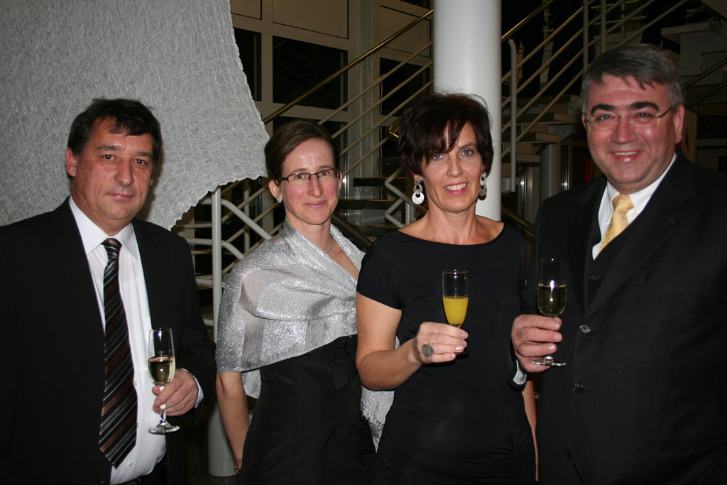 IMG_5085_jpg-1327257073