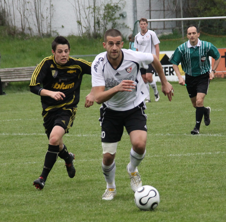 Maeder - Hoechst 010 158_jpg-1327262926