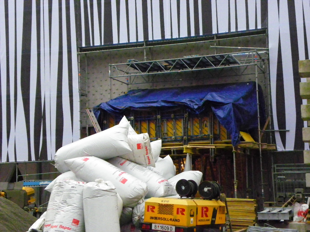 113_6636_JPG-1327275398