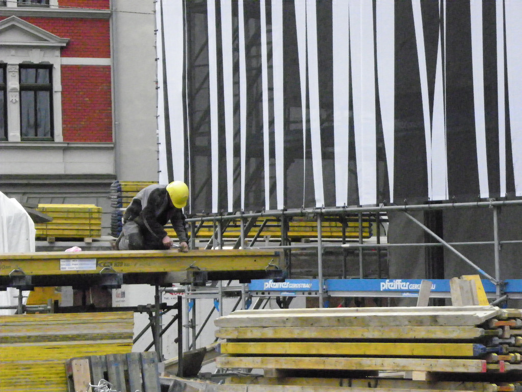 113_6637_JPG-1327275407