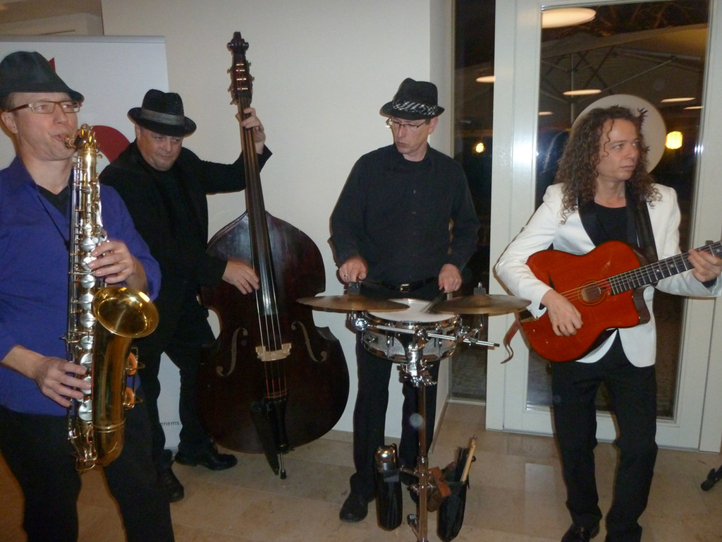 Empfang26Musik_jpg-1327354302