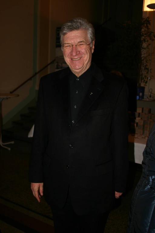 12_Dompfarrer Rudolf Bischof.JPG