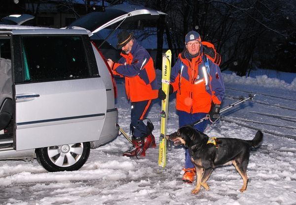 normal_24012012fmt_SuchaktionUBerg_ex_09.JPG