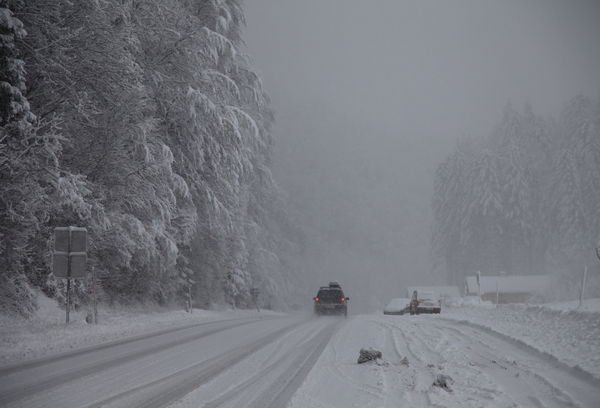 normal_24012012fmt_schneefahrbahn_mw_06.JPG