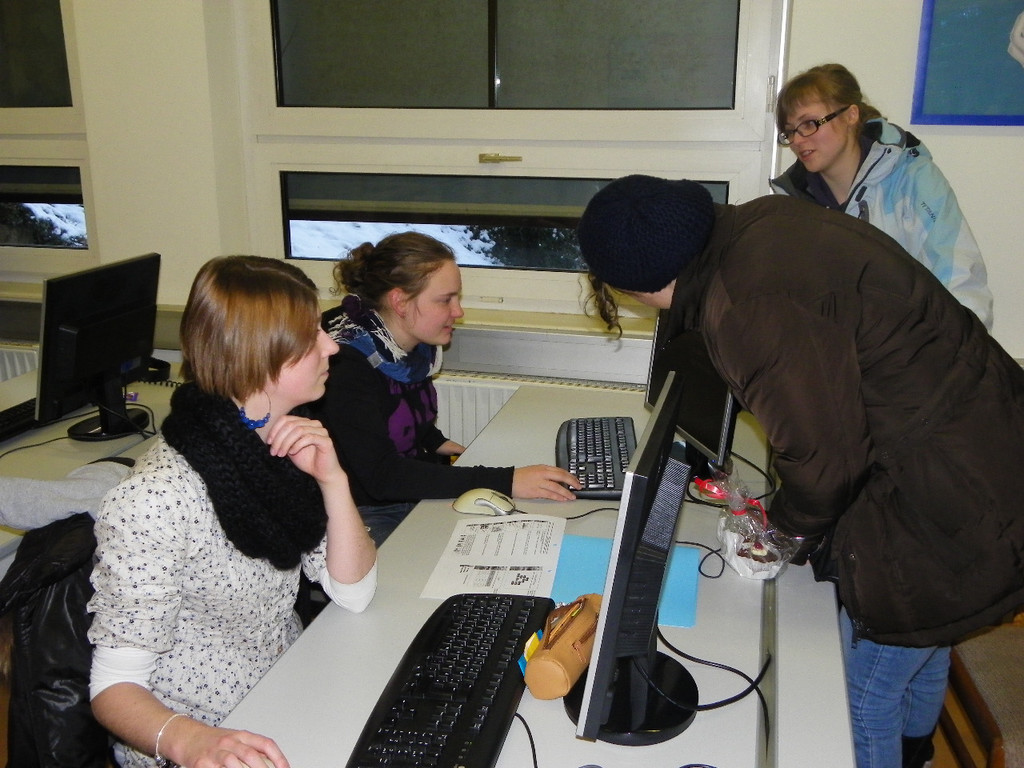 108_8440_jpg-1327444937