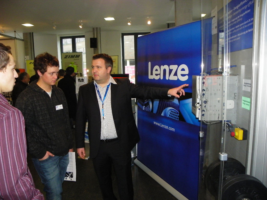 108_8564_jpg-1327445161