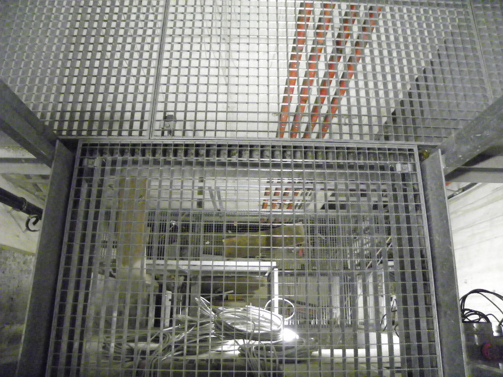 113_5860_JPG-1327448063