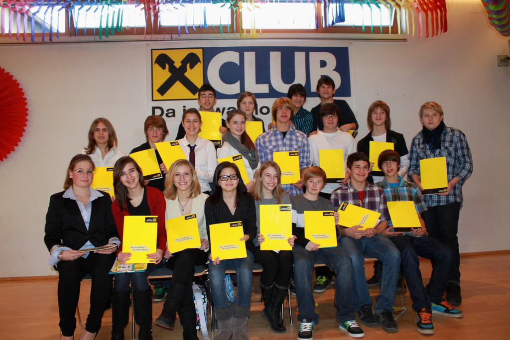 Raiffeisen BEWERBUNG Klasse 4 A 16-01-2012 _6__jpg-1327593909