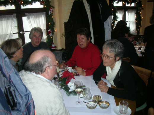 Benefiz Weihnachtsmarkt _9_.JPG