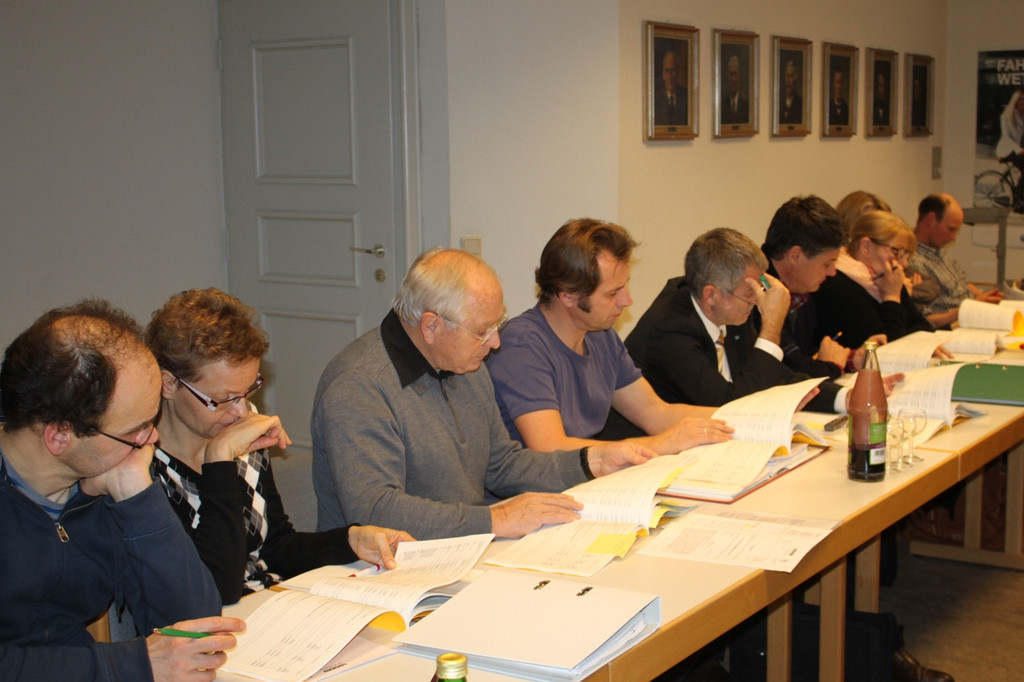 GV Sitzung BUDGET 2012 _13__jpg-1327691270