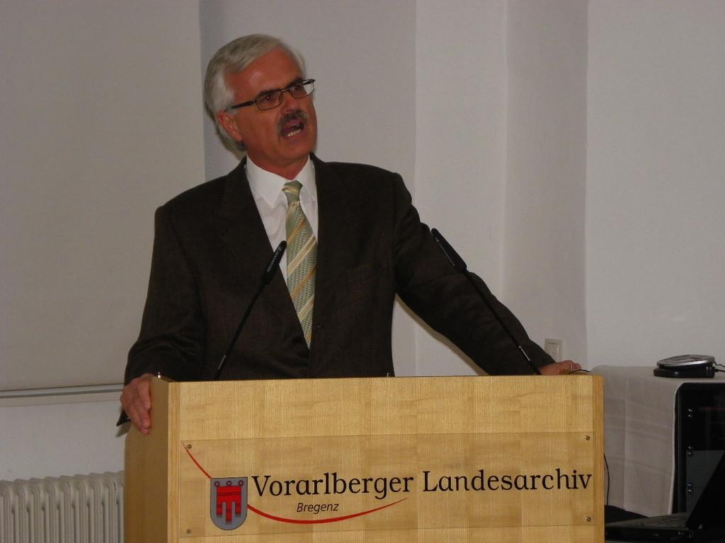 113_6600_JPG-1327704745