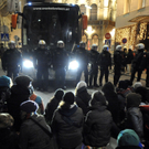 DI30307-20120127.jpg