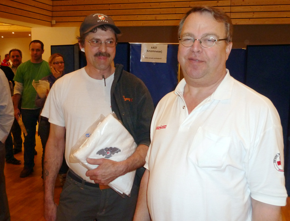 Blut4Toni_jpg-1327755833