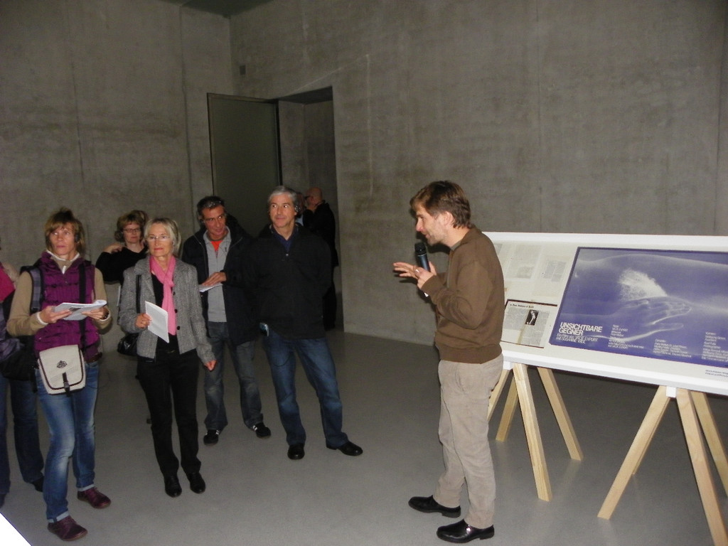 113_0957_JPG-1327795389