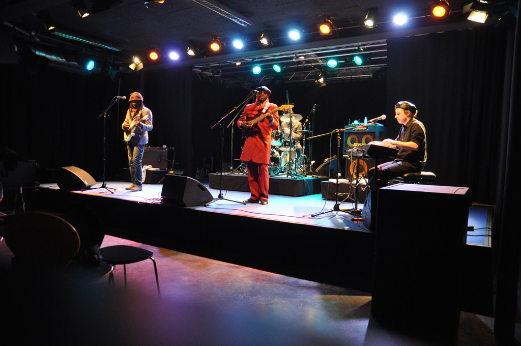 leburn1_jpg-1327926214