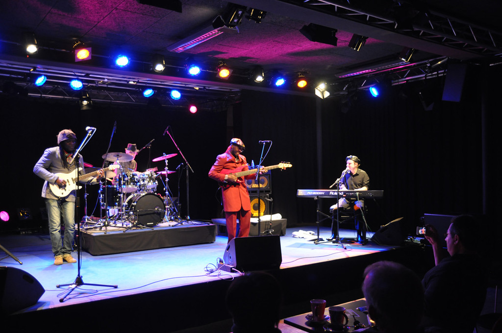 leburn11_jpg-1327926297