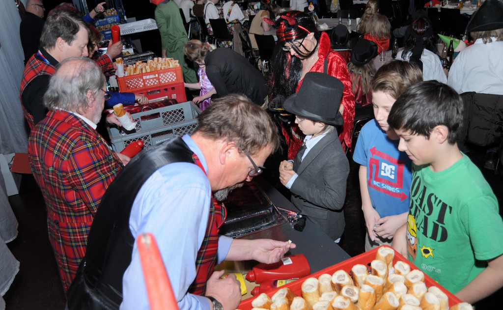 Ore-Kinderball 29_01_2012 21_jpg-1327937502