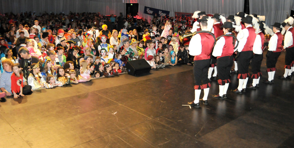 Ore-Kinderball 29_01_2012 246_jpg-1327939796