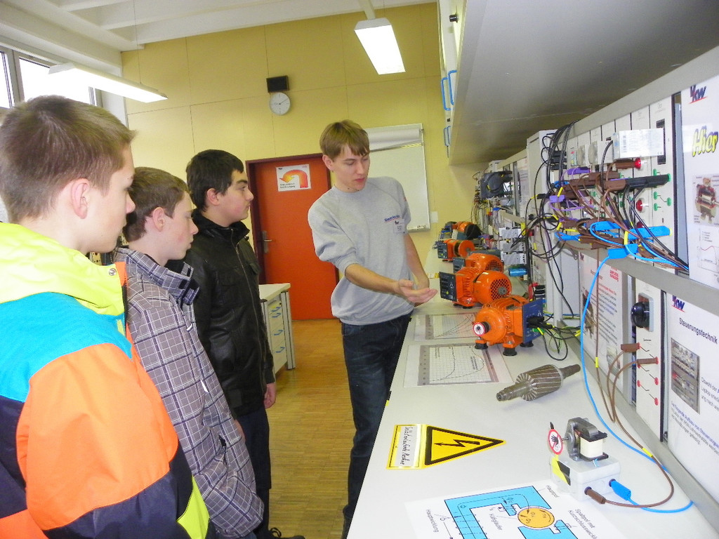 113_6890_JPG-1328049795