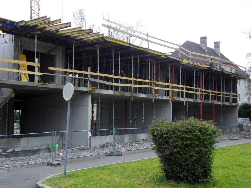 113_6727_JPG-1328050904