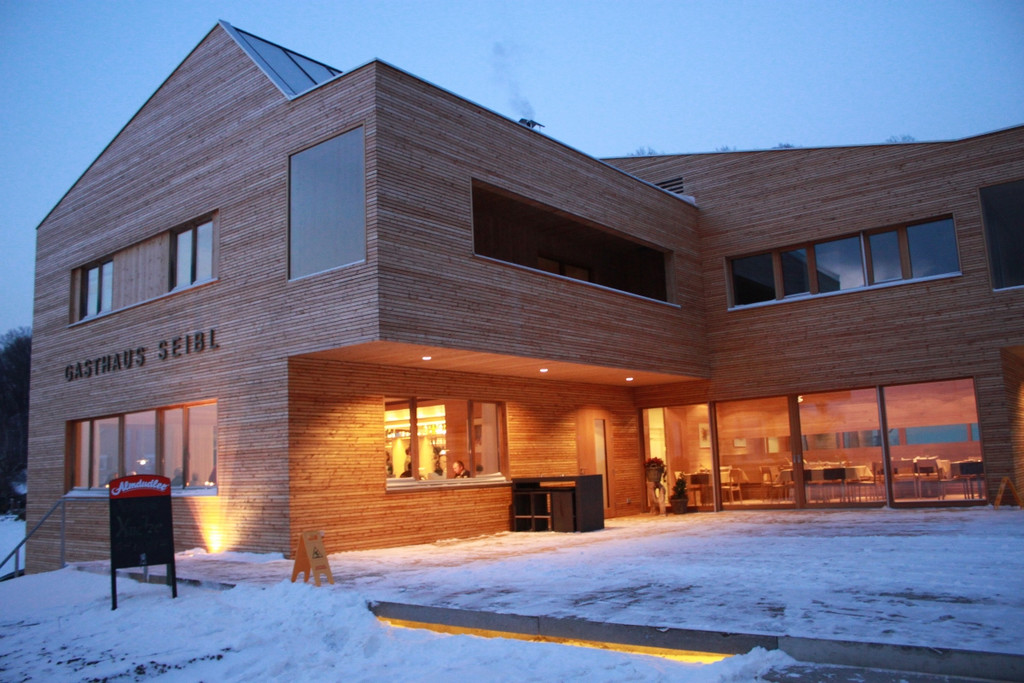 Seibl Wiederer__ffnung Gasthaus 2012 _12__jpg-1328357417