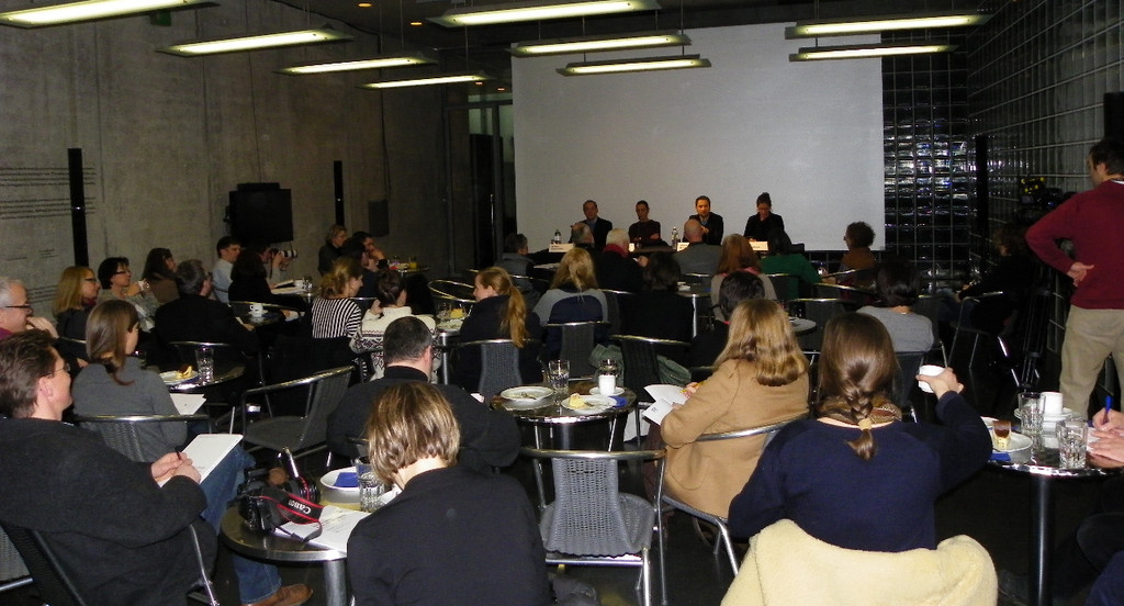 113_7119_JPG-1328400693