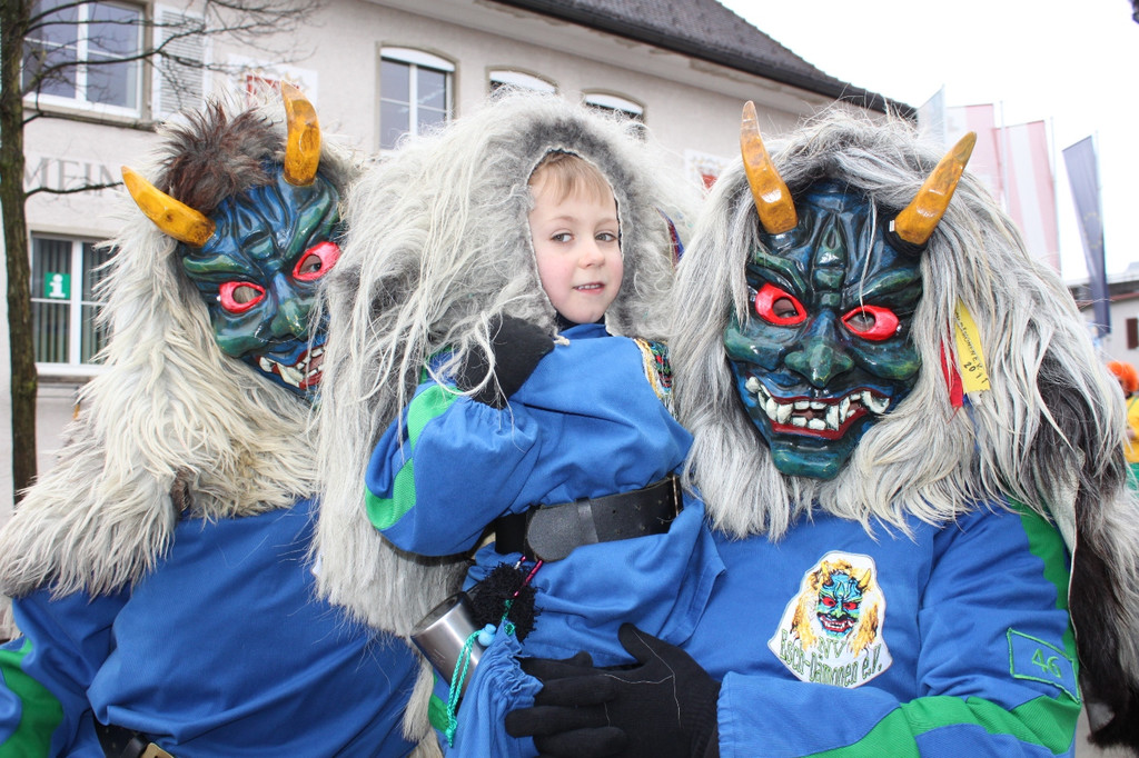 Fasching UMZUG Lochau Impressionen 2011 _13__jpg-1328440950