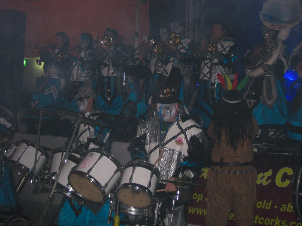 BK_butzvarruckt_ball_2012 27_jpg-1328476327