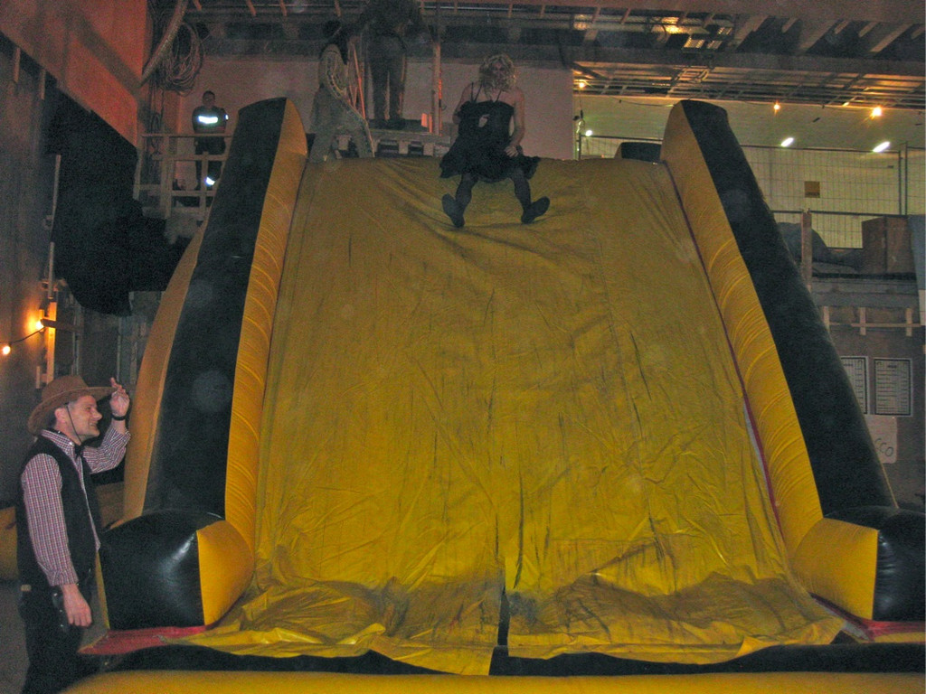 BK_butzvarruckt_ball_2012_jpg-1328476344