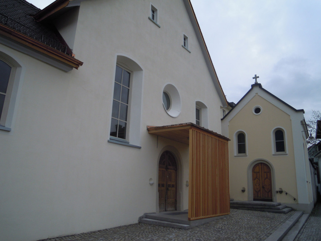 entree01_jpg-1328488449