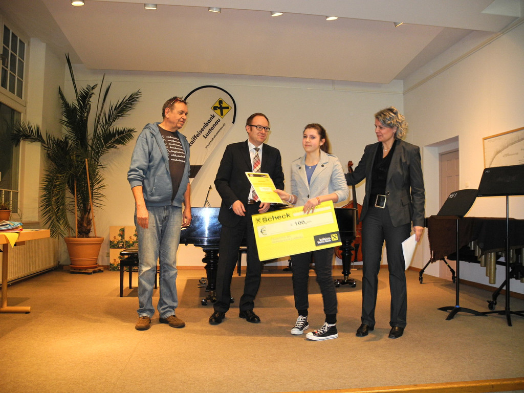 DSCN9988_jpg-1328520854