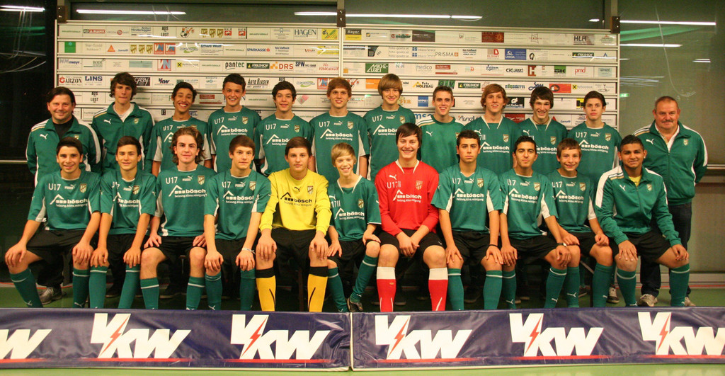 mannschaftsfoto_U17_002.jpg